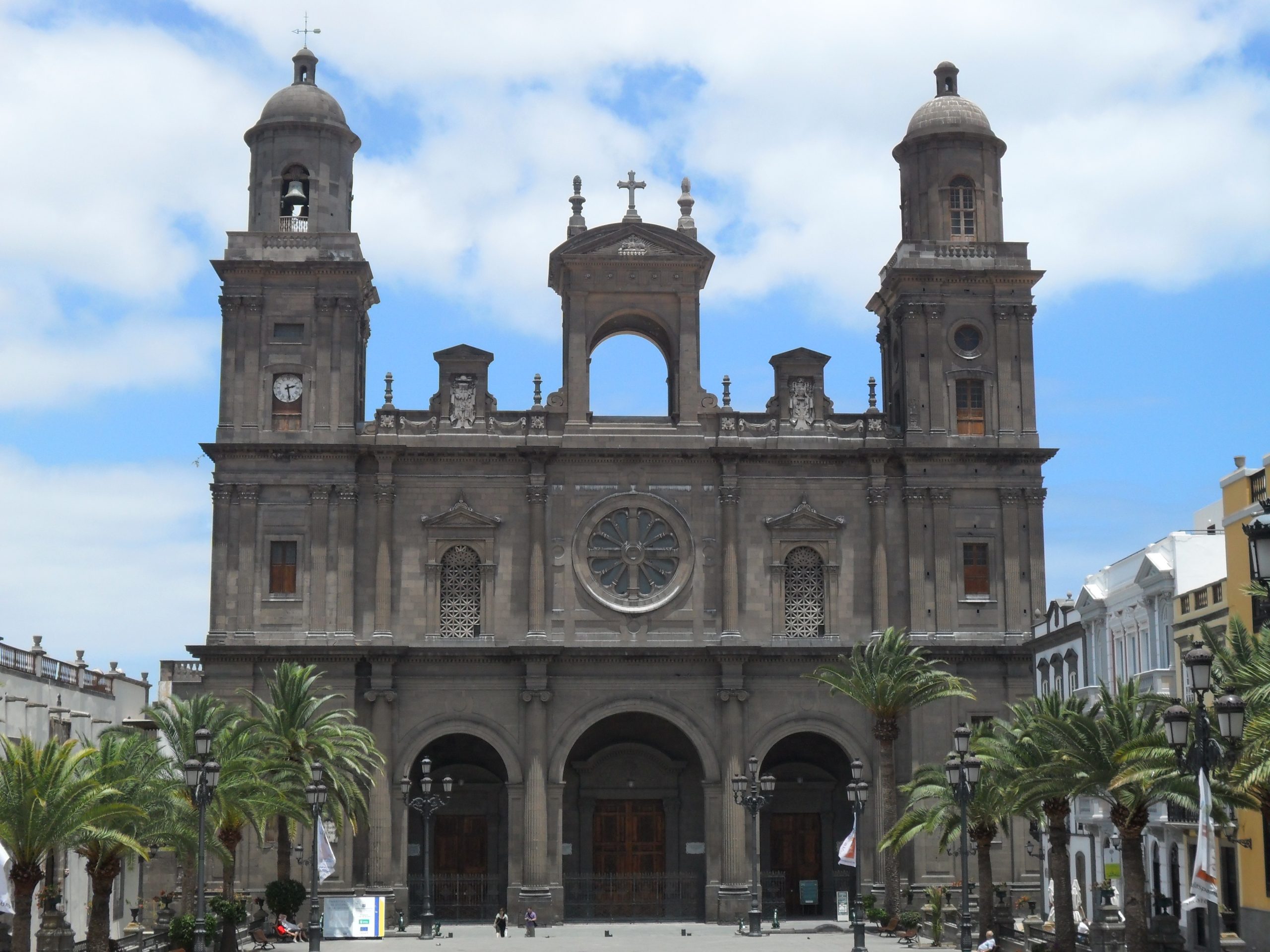 Qué ver en Las Palmas de Gran Canaria en un día de crucero 4 La Catedral de Santa Ana en Vegueta, corazón histórico de Las Palmas