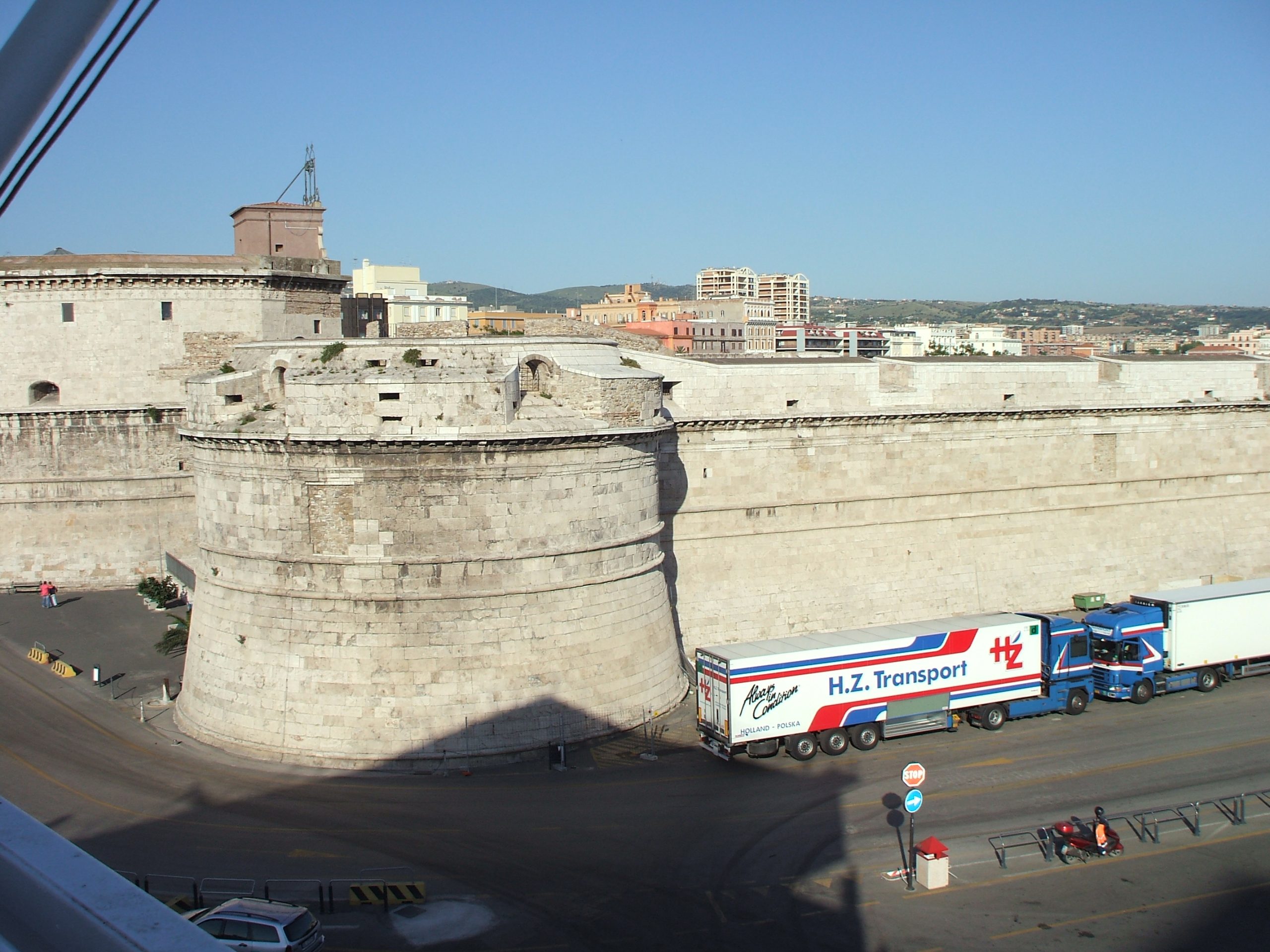 Civitavecchia: cómo llegar a Roma desde el crucero 7 La Forte Michelangelo, la fortaleza renacentista que domina el puerto de Civitavecchia
